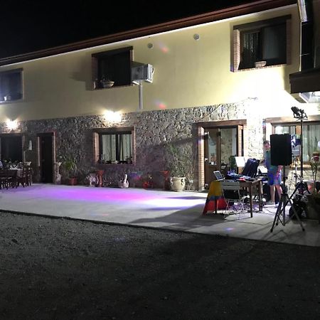 Agriturismo La Vallata Masseria Scilva ภายนอก รูปภาพ